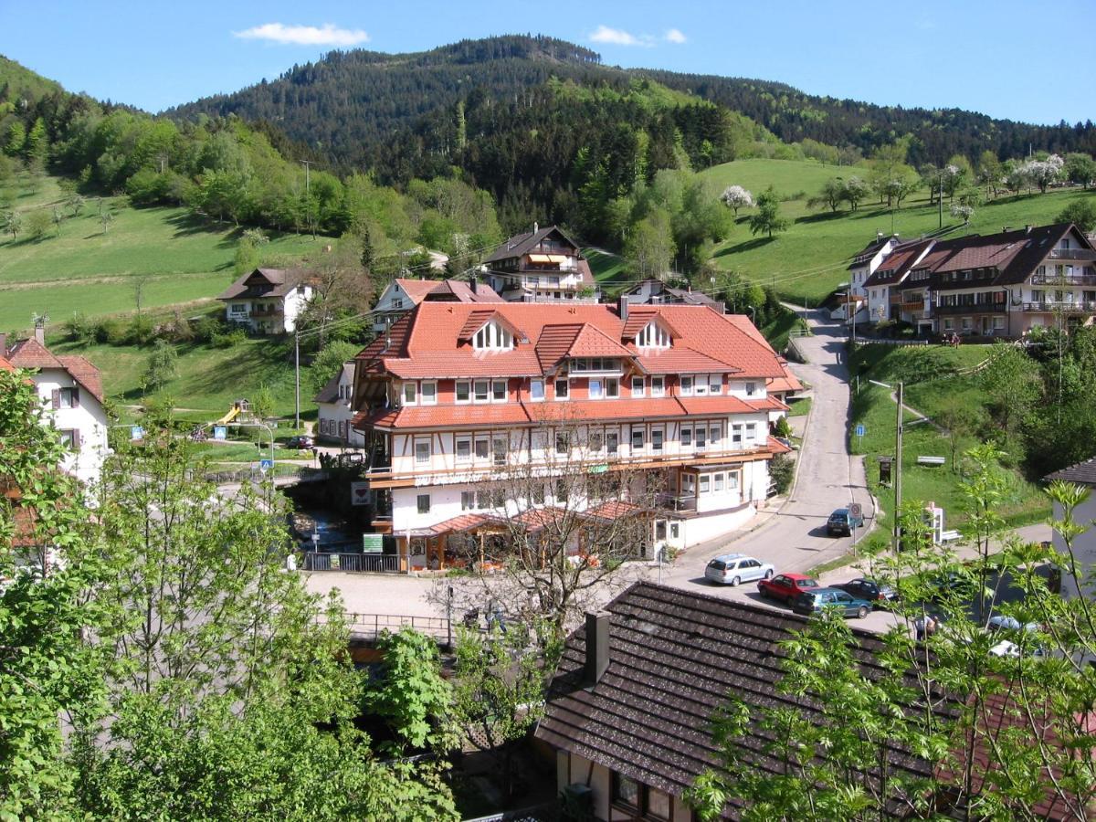 Kurparkhotel Faisst Бад-Петерсталь-Ґрісбах Екстер'єр фото